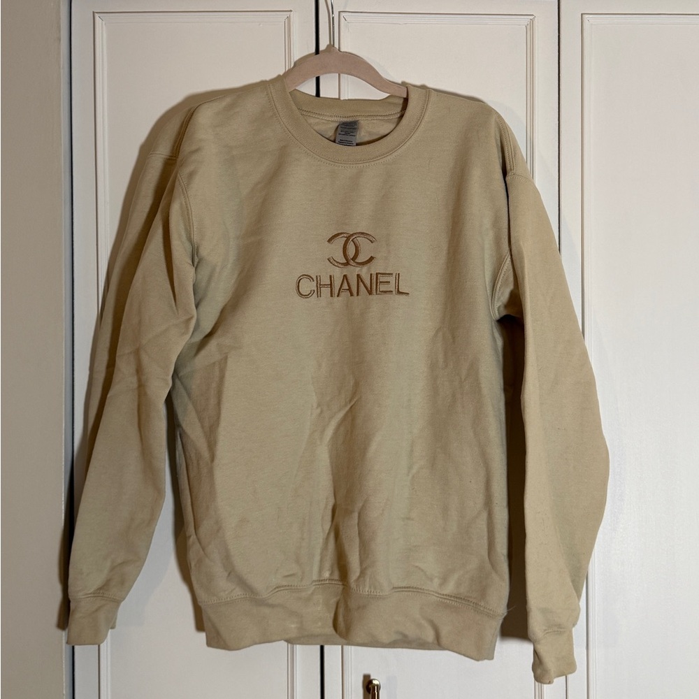 Crewneck SOLD - Picture 2 of 2
